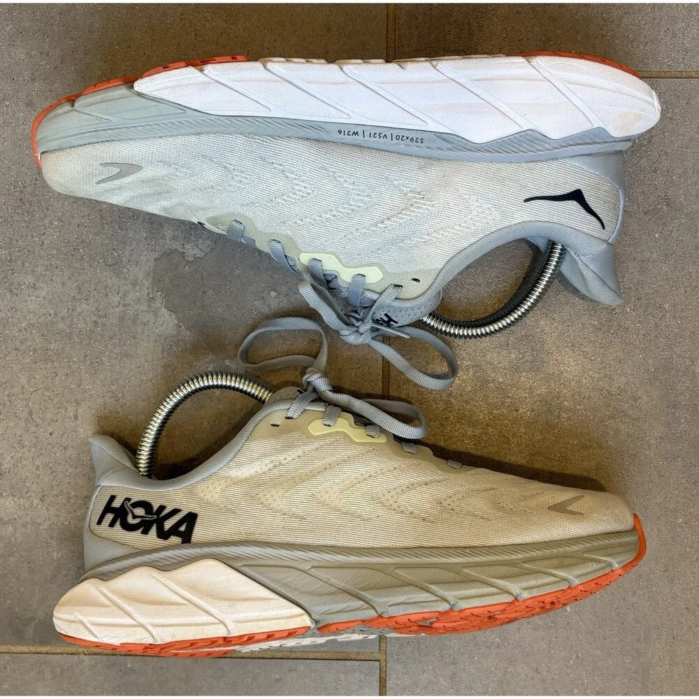 Hoka One One Arahi 6 Women’s Running Shoe Size 8B Plein Air/Blue Fog Lace Up